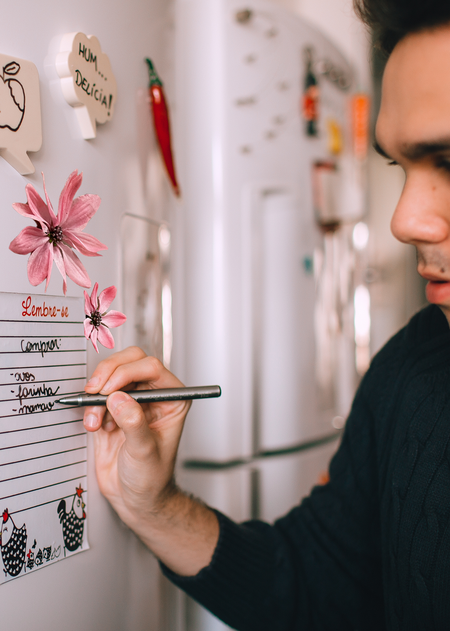 The Pink Daisy Flower Magnet