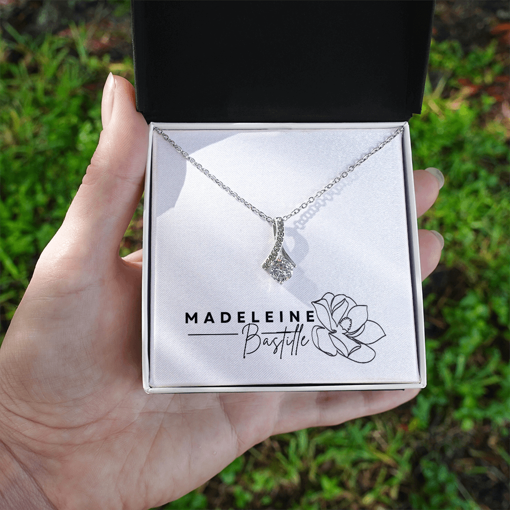 The Drop of Love Pendant Necklace