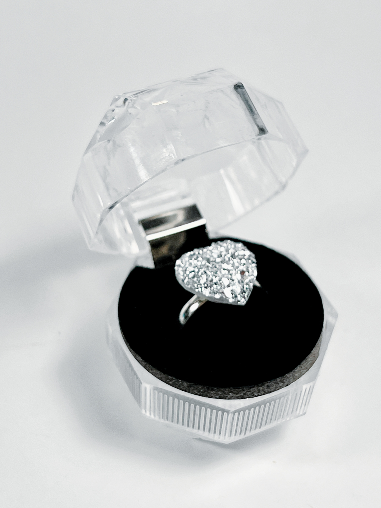 Sparkling Bowtie/Heart Rings Set