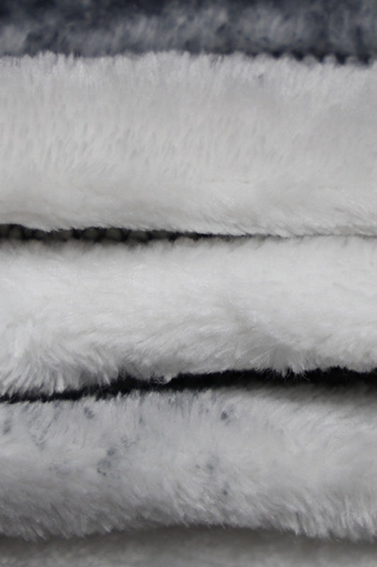 The Cuddle Fleece Throw Blanket
