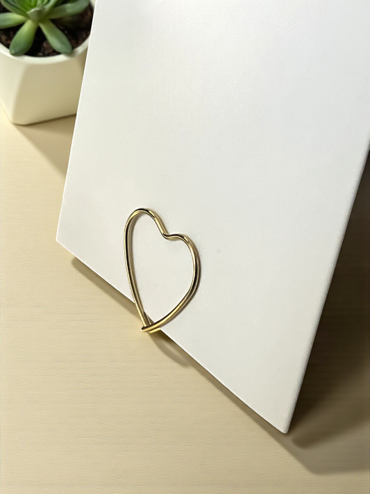 Golden Heart Place Card Holder