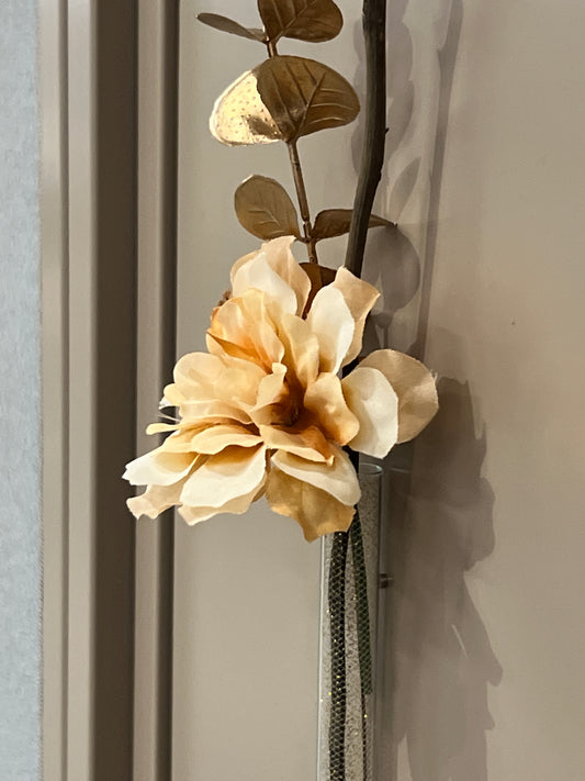 The Floral Bouquet Magnet