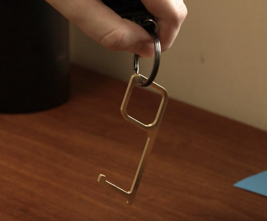 Minute Key™ No Touch Tool Keychain