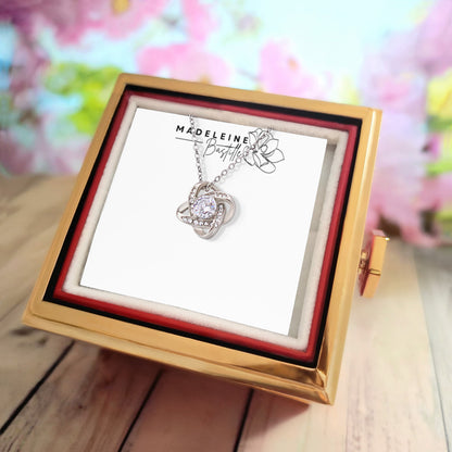 The Eternal Love Pendant & Rose Gift Set