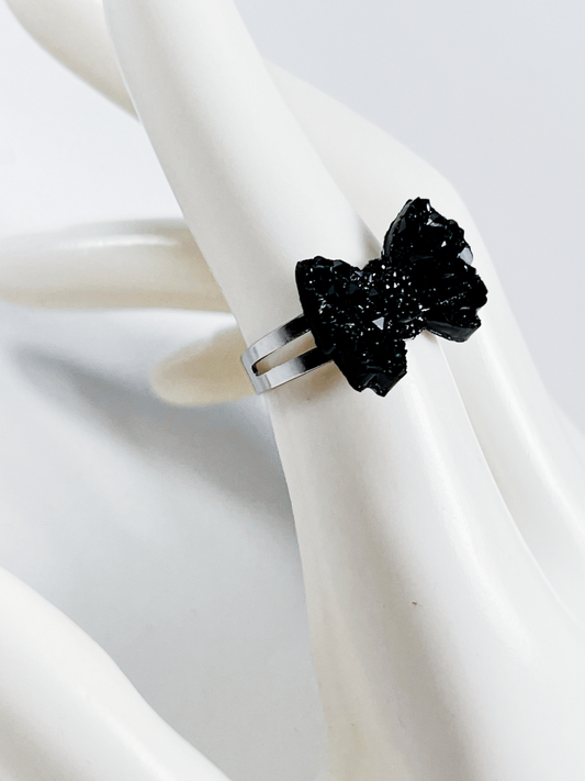 Sparkling Bowtie/Heart Rings Set