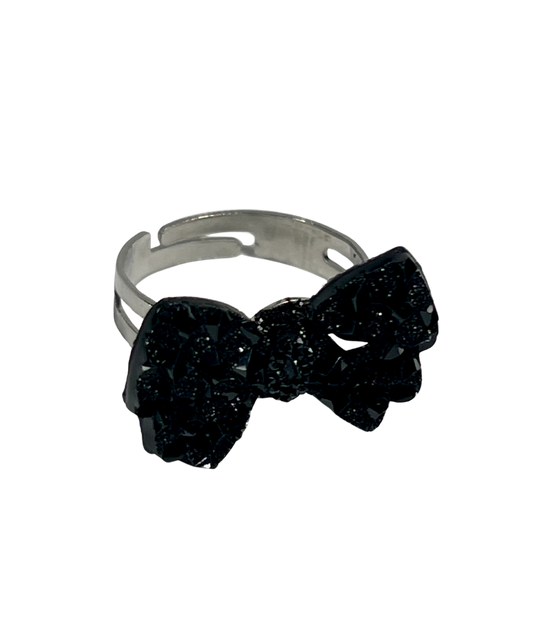 Sparkling Bowtie/Heart Rings Set